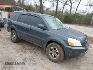 2005 Honda Pilot EX-L with VIN 5FNYF18535B011199, listed as a IAAI auction lot 41802730 with 298,903 mi miles. Bid and sale history available at carsss.com. Image 1.