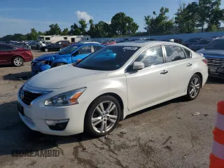 2015 Nissan Altima SL with VIN 1N4BL3AP4FC499671, listed as a Copart auction lot 64212965 with 201,523 mi miles and Clean title. Bid and sale history available at DreamBid. Image 1.