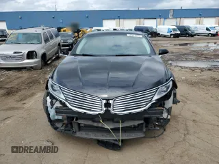 2014 Lincoln MKZ z VIN 3LN6L2GK5ER826026, wystawiony jako Copart lot #58941095 z przebiegiem 130 761 mil mil oraz Czysty tytuł • Clean title. Historia ofert i sprzedaży dostępna na DreamBid. Obrazek 5.