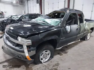 2002 Chevrolet Silverado 1500 LS with VIN 2GCEK19T321291409, listed as a IAAI auction lot 41391207 with 234,690 mi miles. Bid and sale history available at carsss.com. Image 17.