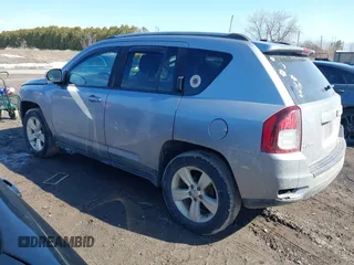 2017 Jeep Compass Latitude with VIN 1C4NJDEB4HD101275, listed as a IAAI auction lot 41773895 with 146,599 mi miles and . Bid and sale history available at DreamBid. Image 3.