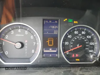 2011 Honda CR-V LX z VIN 5J6RE4H33BL083594, wystawiony jako Copart lot #50398955 z przebiegiem 173 634 mil mil oraz Szkoda całkowita • Salvage title. Historia ofert i sprzedaży dostępna na DreamBid. Obrazek 9.