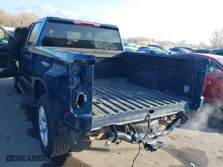 2021 Chevrolet Silverado 1500 Custom with VIN 3GCPYBEK9MG341735, listed as a IAAI auction lot 41037949 with 69,936 mi miles. Bid and sale history available at carsss.com. Image 6.