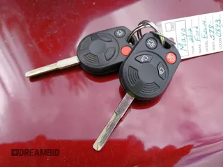 2012 Ford Focus SE с VIN 1FAHP3F27CL261286, выставлен на аукционе IAAI как лот 42521637 с пробегом 135 214 миль миль и . История ставок и продаж доступна на DreamBid. Изображение 11.