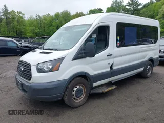 2015 Ford Transit XL с VIN 1FBZX2CM9FKB12990, выставлен на аукционе IAAI как лот 42280597 с пробегом 292 057 миль миль и . История ставок и продаж доступна на DreamBid. Изображение 2.