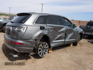 2017 Audi Q7 Premium Plus with VIN WA1LAAF74HD014776, listed as a Copart auction lot 57088365 with 152,853 mi miles and Salvage title. Bid and sale history available at DreamBid. Image 3.