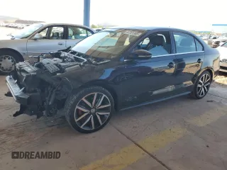 2013 Volkswagen Jetta GLI Autobahn z VIN 3VW4A7AJ4DM233538, wystawiony jako Copart lot #57301985 z przebiegiem 81 314 mil mil oraz Szkoda całkowita • Salvage title. Historia ofert i sprzedaży dostępna na DreamBid. Obrazek 1.