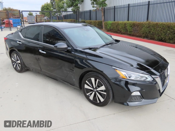 2021 Nissan Altima 2.5 SV with VIN 1N4BL4DV6MN351698, listed as a Copart auction lot 51651595 with 62,918 mi miles and Salvage Title. Bid and sale history available at carsss.com. Image 1.