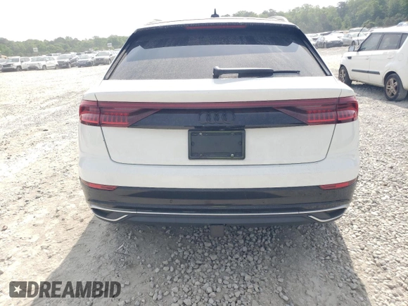 2019 Audi Q8 Premium z VIN WA1AVAF1XKD013310, wystawiony jako Copart lot #54313555 z przebiegiem 92 901 mil mil oraz Nie do naprawy • Non repairable. Historia ofert i sprzedaży dostępna na DreamBid. Obrazek 6.