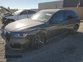 2020 Audi Q7 Premium Plus with VIN WA1LXAF70LD002518, listed as a Copart auction lot 86742944 with 46,961 mi miles and Salvage Title. Bid and sale history available at carsss.com. Image 1.