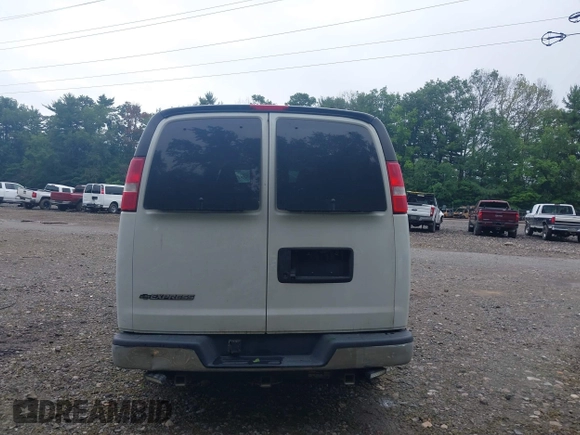 2019 Chevrolet Express Passenger LT с VIN 1GAZGPFG0K1178867, выставлен на аукционе IAAI как лот 42593780 с пробегом 247 989 миль миль и . История ставок и продаж доступна на DreamBid. Изображение 16.