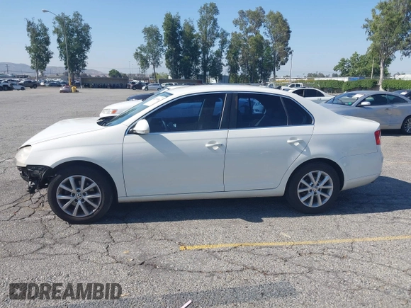 2007 Volkswagen Jetta 2.5 with VIN 3VWRF71K87M122916, listed as a IAAI auction lot 42299956 with 164,536 mi miles and . Bid and sale history available at DreamBid. Image 14.