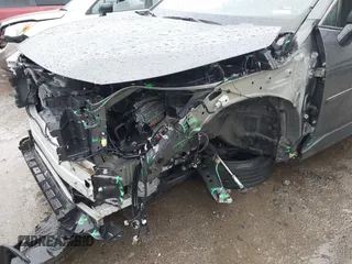2024 Toyota RAV4 Hybrid LE с VIN 2T3LWRFV0RW201327, выставлен на аукционе IAAI как лот 42308254 с пробегом 8 425 миль миль и . История ставок и продаж доступна на DreamBid. Изображение 6.