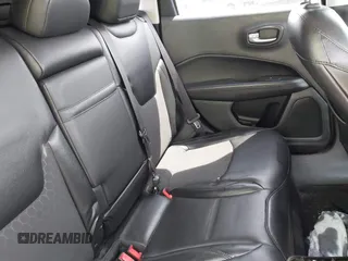 2018 Jeep Compass Latitude with VIN 3C4NJDBB1JT402381, listed as a IAAI auction lot 41844313 with 67,918 mi miles and . Bid and sale history available at DreamBid. Image 8.