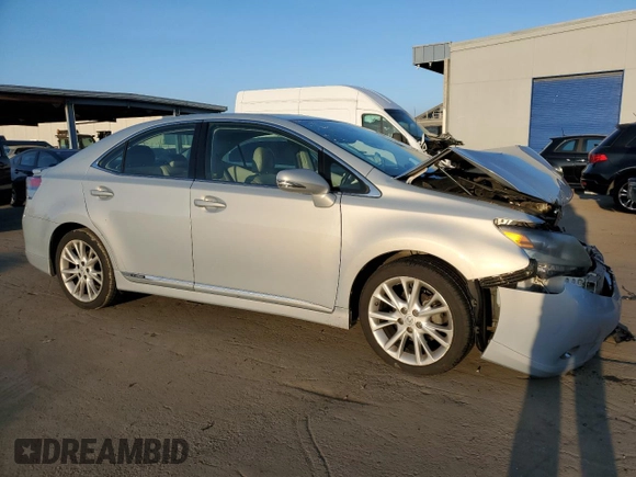 2010 Lexus HS 250h with VIN JTHBB1BA4A2009884, listed as a Copart auction lot 86128694 with Not Provided miles and Salvage Title. Bid and sale history available at DreamBid. Image 4.