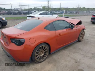 2014 Scion FR-S z VIN JF1ZNAA16E9703911, wystawiony jako IAAI lot #42079578 z przebiegiem 95 754 mil mil oraz . Historia ofert i sprzedaży dostępna na DreamBid. Obrazek 4.