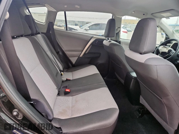 2013 Toyota RAV4 LE с VIN 2T3BFREV5DW024702, выставлен на аукционе Copart как лот 57450875 с пробегом 167 197 миль миль и Списание • Salvage title. История ставок и продаж доступна на DreamBid. Изображение 11.