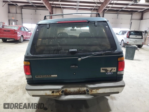 1995 Ford Explorer Eddie Bauer with VIN 1FMDU34X2SUB83715, listed as a Copart auction lot 42427625 with 331,768 mi miles and Salvage title. Bid and sale history available at DreamBid. Image 6.