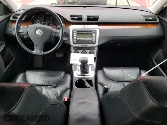 2008 Volkswagen Passat Lux with VIN WVWTK73C38E085288, listed as a Copart auction lot 76068844 with 161,691 mi miles and Clean title. Bid and sale history available at DreamBid. Image 8.
