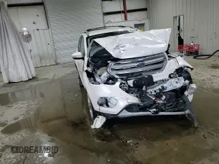 2019 Ford Escape Titanium z VIN 1FMCU9J97KUA85865, wystawiony jako Copart lot #56643135 z przebiegiem Nie podano mil oraz Szkoda całkowita • Salvage title. Historia ofert i sprzedaży dostępna na DreamBid. Obrazek 14.