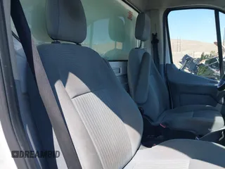 2016 Ford Transit с VIN 1FDBF9ZM8GKA85326, выставлен на аукционе IAAI как лот 42427897 с пробегом Не указан миль и . История ставок и продаж доступна на DreamBid. Изображение 8.