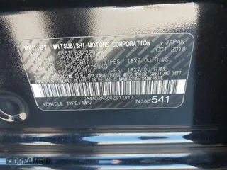 2019 Mitsubishi Outlander ES with VIN JA4AD2A36KZ017617, listed as a IAAI auction lot 41357728 with 252,811 mi miles. Bid and sale history available at carsss.com. Image 9.
