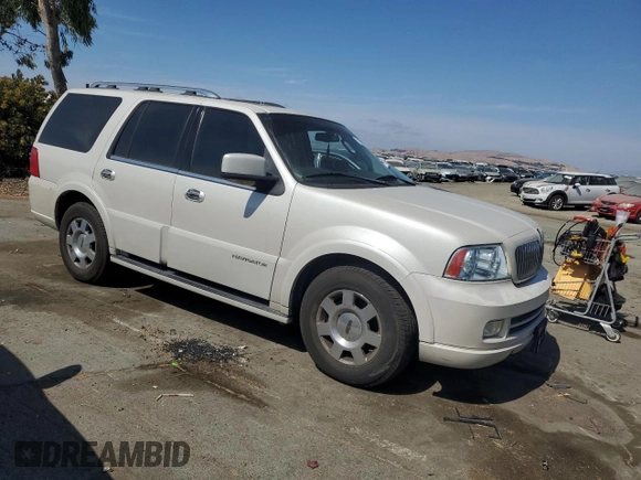 2006 Lincoln Navigator Luxury with VIN 5LMFU27556LJ22624, listed as a Copart auction lot 72046504 with 192,361 mi miles and Clean Title. Bid and sale history available at carsss.com. Image 4.