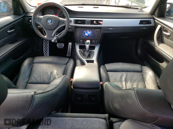 2006 BMW 3 Series 330i with VIN WBAVB33566PS10107, listed as a Copart auction lot 71711504 with 144,308 mi miles and Salvage Title. Bid and sale history available at DreamBid. Image 8.