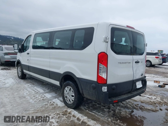 2024 Ford Transit Passenger XL z VIN 1FBAX2Y82RKA81076, wystawiony jako IAAI lot #41632808 z przebiegiem 12 438 mil mil oraz . Historia ofert i sprzedaży dostępna na DreamBid. Obrazek 3.