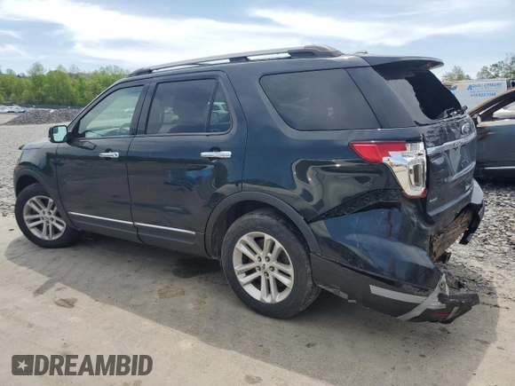2014 Ford Explorer XLT z VIN 1FM5K8D86EGB31751, wystawiony jako Copart lot #56300825 z przebiegiem 156 764 mil mil oraz Szkody całkowita. Historia ofert i sprzedaży dostępna na DreamBid. Obrazek 2.