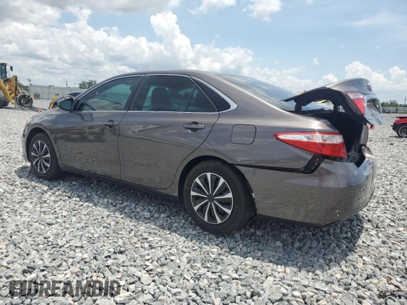 2015 Toyota Camry XLE with VIN 4T4BF1FK5FR461977, listed as a Copart auction lot 55680985 with 104,588 mi miles and Salvage Title. Bid and sale history available at DreamBid. Image 2.