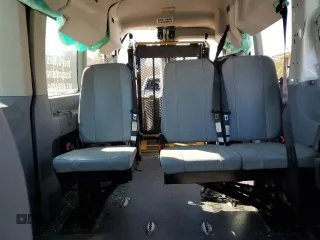 2016 Ford Transit z VIN 1FDZX2CG3GKB41341, wystawiony jako Copart lot #50385075 z przebiegiem 252 009 mil mil oraz Szkoda całkowita • Salvage title. Historia ofert i sprzedaży dostępna na DreamBid. Obrazek 10.
