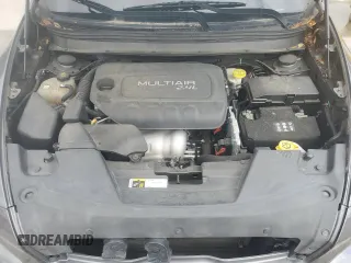 2017 Jeep Cherokee Latitude z VIN 1C4PJLCB6HW643259, wystawiony jako Copart lot #51160335 z przebiegiem 123 667 mil mil oraz Szkoda całkowita • Salvage title. Historia ofert i sprzedaży dostępna na DreamBid. Obrazek 13.