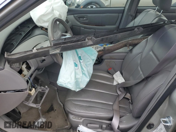 2000 Toyota Avalon XL with VIN 4T1BF28B4YU020969, listed as a Copart auction lot 51116915 with 117,924 mi miles and Salvage Title. Bid and sale history available at DreamBid. Image 7.