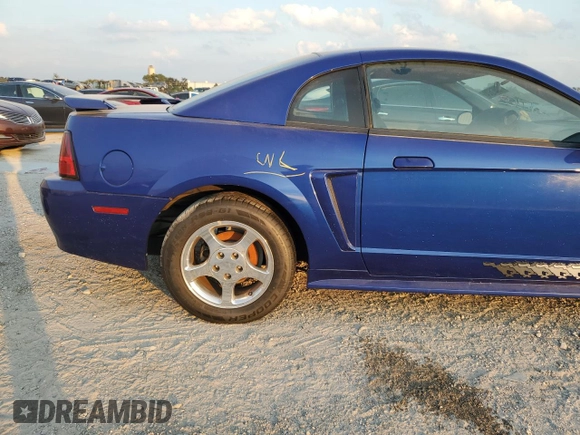 2003 Ford Mustang Standard with VIN 1FAFP40443F334684, listed as a Copart auction lot 88476715 with 0 mi miles and Non Repairable. Bid and sale history available at carsss.com. Image 12.