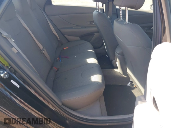 2024 Hyundai Elantra SE with VIN KMHLL4DGXRU729403, listed as a IAAI auction lot 42309484 with 17,252 mi miles and . Bid and sale history available at DreamBid. Image 8.