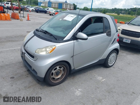 2009 Smart fortwo Pure with VIN WMEEJ31X69K317204, listed as a IAAI auction lot 42779603 with 159,179 mi miles and . Bid and sale history available at DreamBid. Image 2.