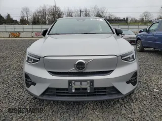 2023 Volvo C40 Recharge Pure Electric Plus with VIN YV4ED3GL1P2037338, listed as a Copart auction lot 42574794 with 4,004 mi miles. Bid and sale history available at carsss.com. Image 5.