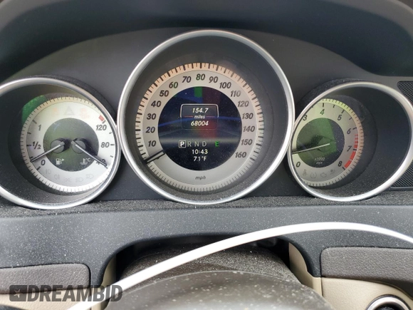 2013 Mercedes-Benz C 250 Sport z VIN WDDGF4HB3DG093576, wystawiony jako Copart lot #58558385 z przebiegiem 68 004 mil mil oraz Szkoda całkowita • Salvage title. Historia ofert i sprzedaży dostępna na DreamBid. Obrazek 9.