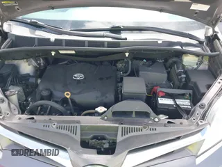 2019 Toyota Sienna XLE Auto Access Seat with VIN 5TDYZ3DC3KS980743, listed as a IAAI auction lot 42753501 with 147,122 mi miles and . Bid and sale history available at DreamBid. Image 10.