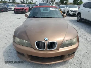 2001 BMW Z3 2.5 z VIN WBACN33441LK46402, wystawiony jako Copart lot #57974785 z przebiegiem 142 661 mil mil oraz Szkody całkowita. Historia ofert i sprzedaży dostępna na DreamBid. Obrazek 5.