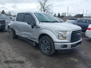 2015 Ford F-150 XLT with VIN 1FTEW1EP4FFB22222, listed as a IAAI auction lot 41722832 with 121,198 mi miles. Bid and sale history available at carsss.com. Image 1.