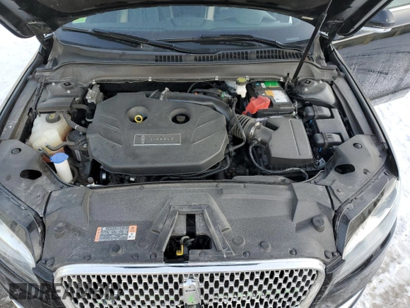 2020 Lincoln MKZ Standard with VIN 3LN6L5A93LR608915, listed as a Copart auction lot 45404575 with 67,316 mi miles and Salvage Title. Bid and sale history available at DreamBid. Image 11.