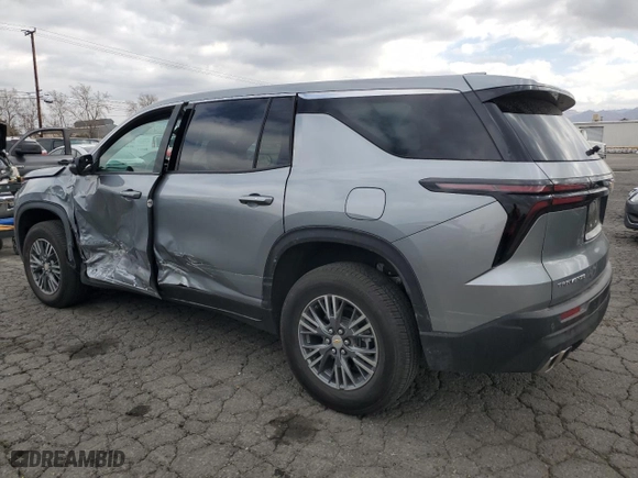 2024 Chevrolet Traverse FWD LS with VIN 1GNEREKS7RJ217874, listed as a Copart auction lot 44250835 with 8,731 mi miles and Salvage Title. Bid and sale history available at carsss.com. Image 2.