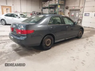 2005 Honda Accord LX z VIN 1HGCM56425A133452, wystawiony jako IAAI lot #42343342 z przebiegiem 149 132 mil mil oraz . Historia ofert i sprzedaży dostępna na DreamBid. Obrazek 4.