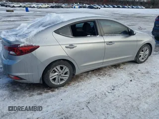 2020 Hyundai Elantra Value Edition z VIN 5NPD84LFXLH567082, wystawiony jako IAAI lot #41372830 z przebiegiem 119 975 mil mil oraz . Historia ofert i sprzedaży dostępna na DreamBid. Obrazek 4.