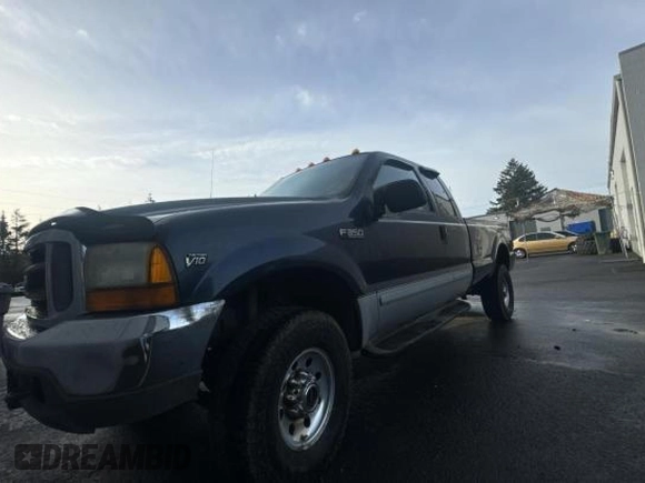 2001 Ford F-350 XL with VIN 1FTSX31S51EA11912, listed as a Copart auction lot 87827385 with 198,000 mi miles and Clean Title. Bid and sale history available at DreamBid. Image 2.