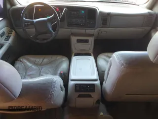 2001 GMC Yukon SLT z VIN 1GKEK13T21J165558, wystawiony jako Copart lot #52200565 z przebiegiem 291 699 mil mil oraz Szkoda całkowita • Salvage title. Historia ofert i sprzedaży dostępna na DreamBid. Obrazek 8.