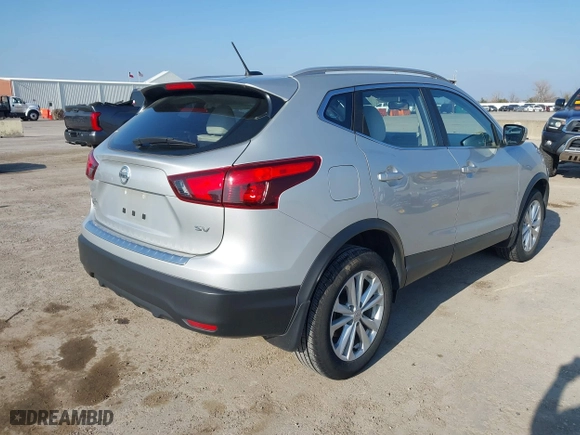 2018 Nissan Rogue Sport SV with VIN JN1BJ1CP4JW107378, listed as a IAAI auction lot 41519648 with 88,585 mi miles. Bid and sale history available at carsss.com. Image 4.