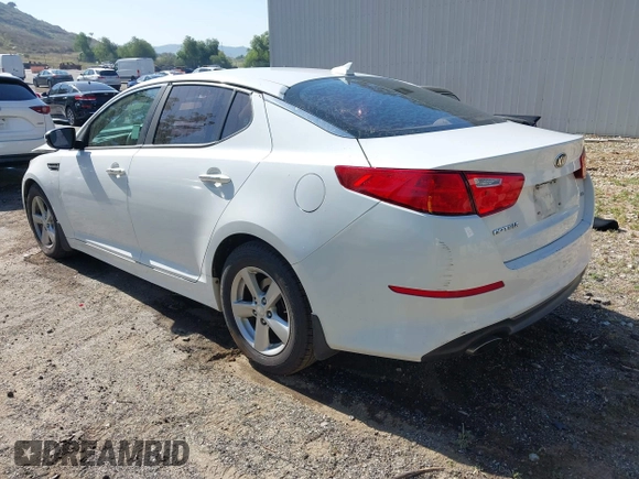 2015 Kia Optima LX with VIN 5XXGM4A76FG456677, listed as a IAAI auction lot 41976831 with 138,008 mi miles. Bid and sale history available at carsss.com. Image 3.